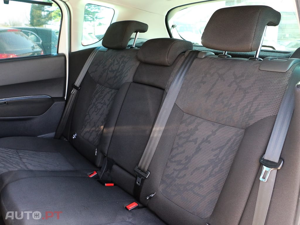 Peugeot 3008 1.6 HDi Premium
