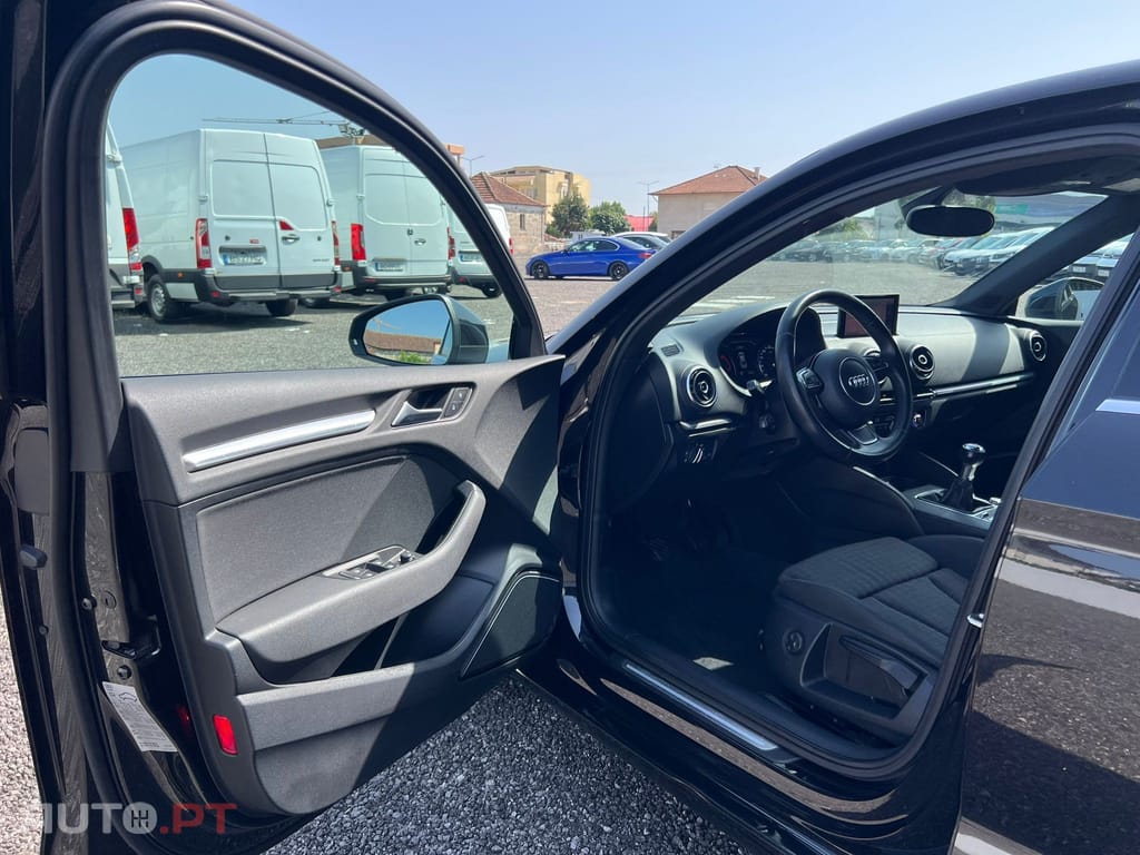 Audi A3 2.0 TDi S-line