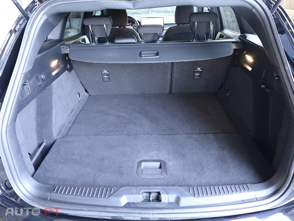 Ford Focus SW 1.0 EcoBoost MHEV ST-Line X