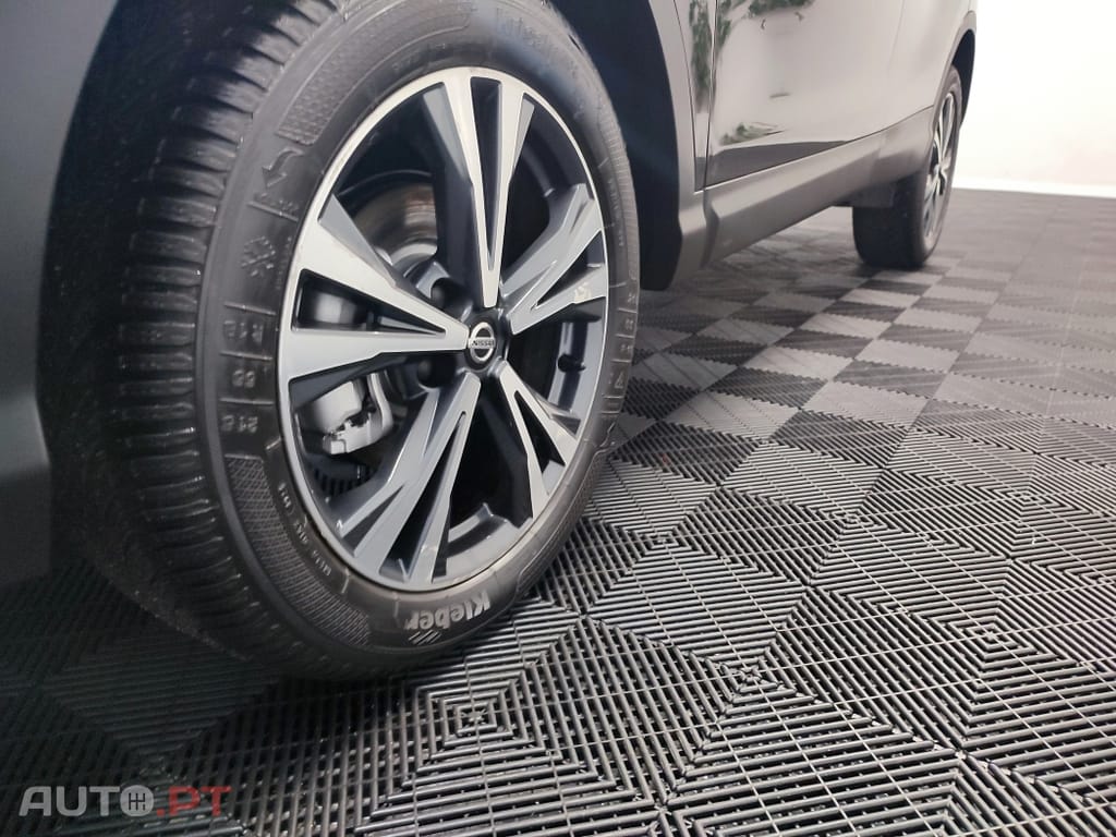 Nissan Qashqai 1.5 dCi N-Connecta Led