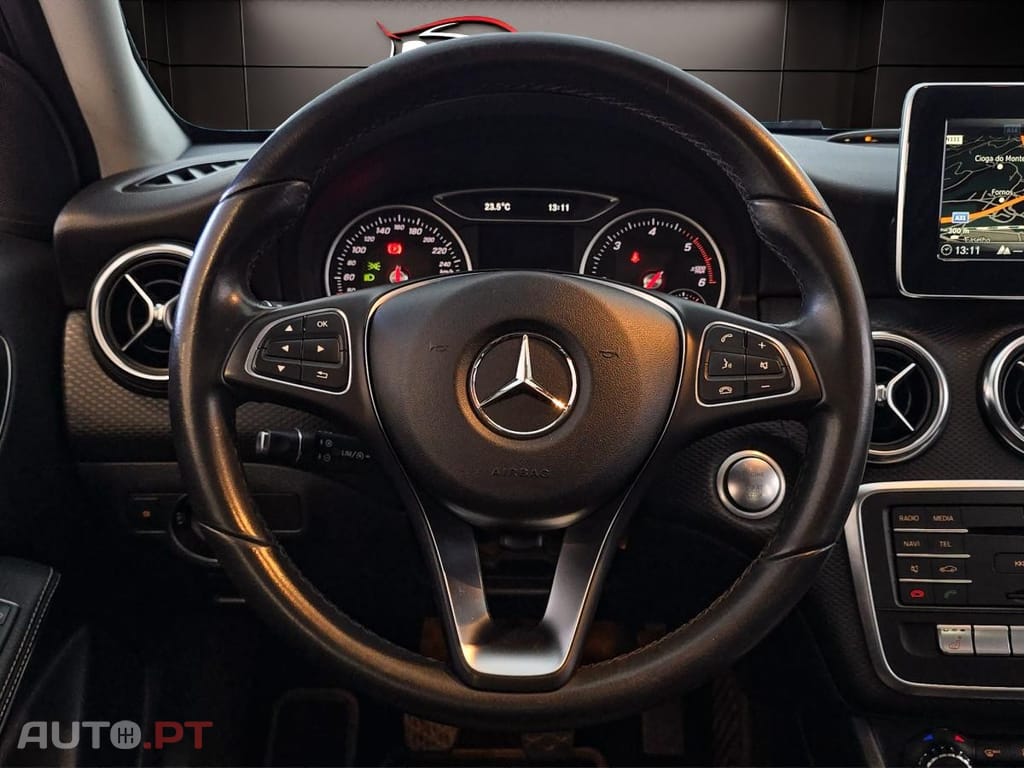 Mercedes-Benz A 180 d prestige — fotografia 6