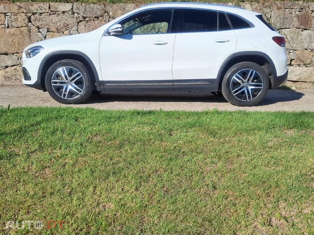 Mercedes-Benz GLA 250 e 8G-DCT Progressive Advanced