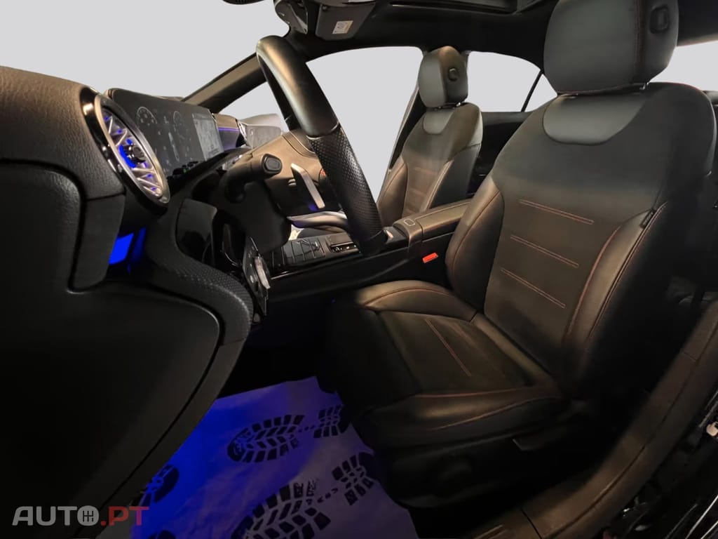 Mercedes-Benz A 250 I.V.A DEDUTIVEL AMG Pack NIGHT