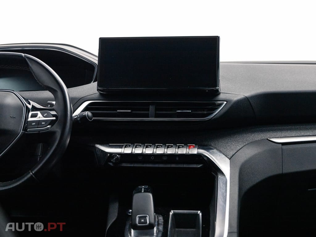 Peugeot 3008 1.5 BlueHDi Allure EAT8