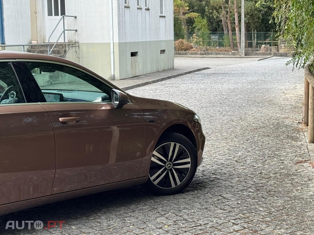 Mercedes-Benz A 250 e Progressive