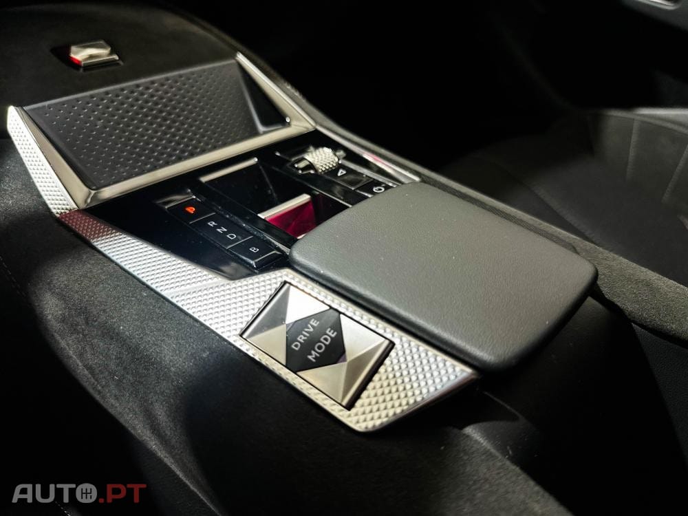 DS DS4 E-TENSE 225 PERFORMANCE LINE