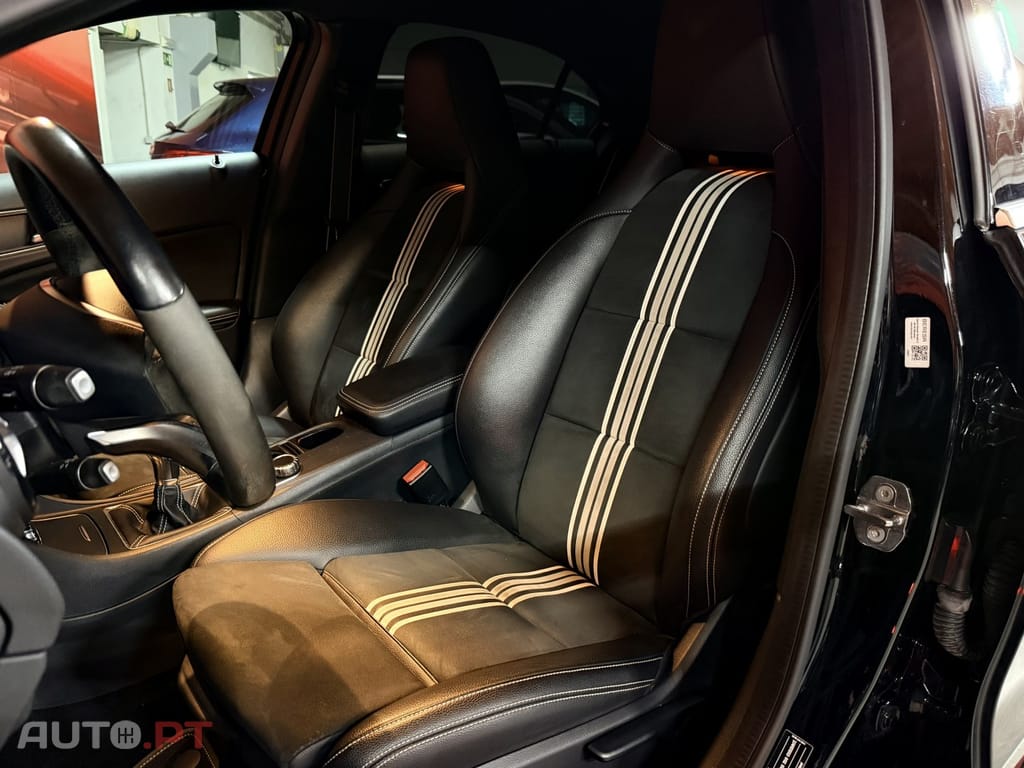 Mercedes-Benz A 180 AMG Line