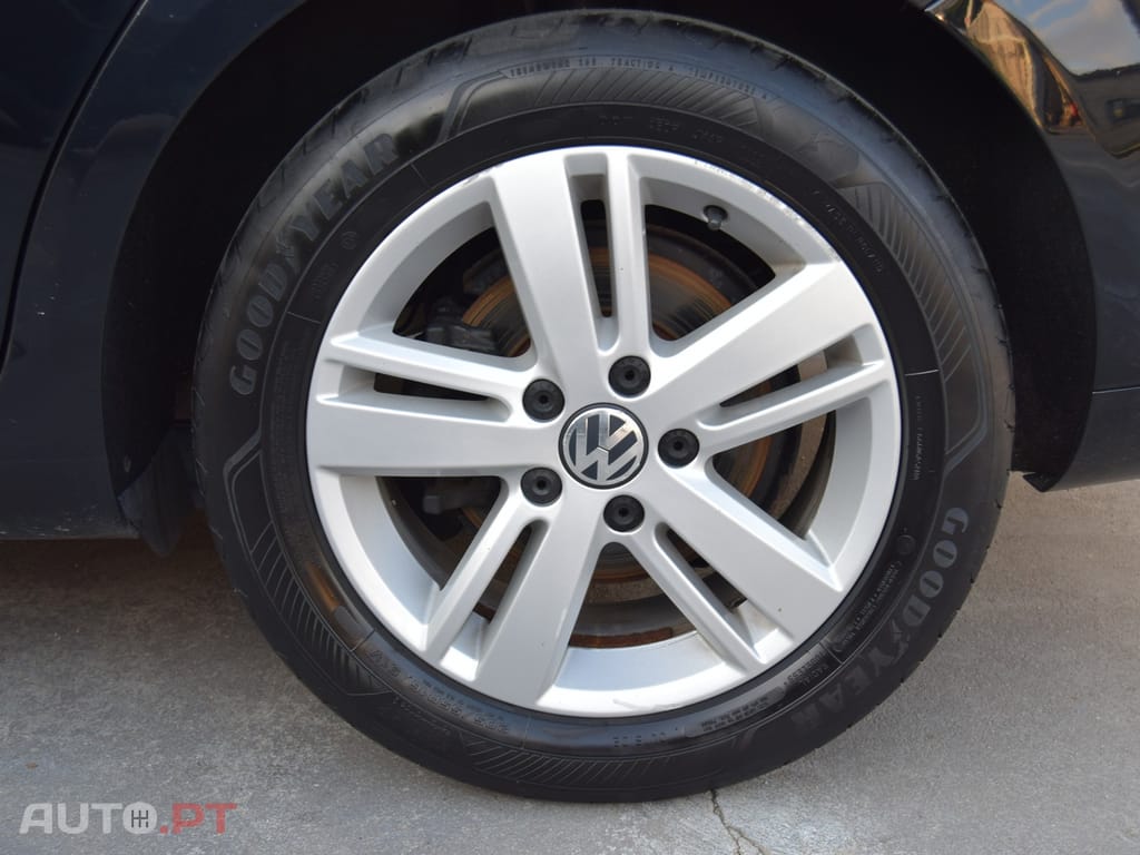 Volkswagen Golf Variant 2.0 TDi Highline DSG