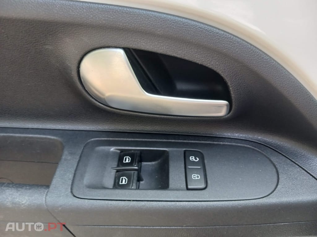 Volkswagen Up! 1.0 BMT Move Auto