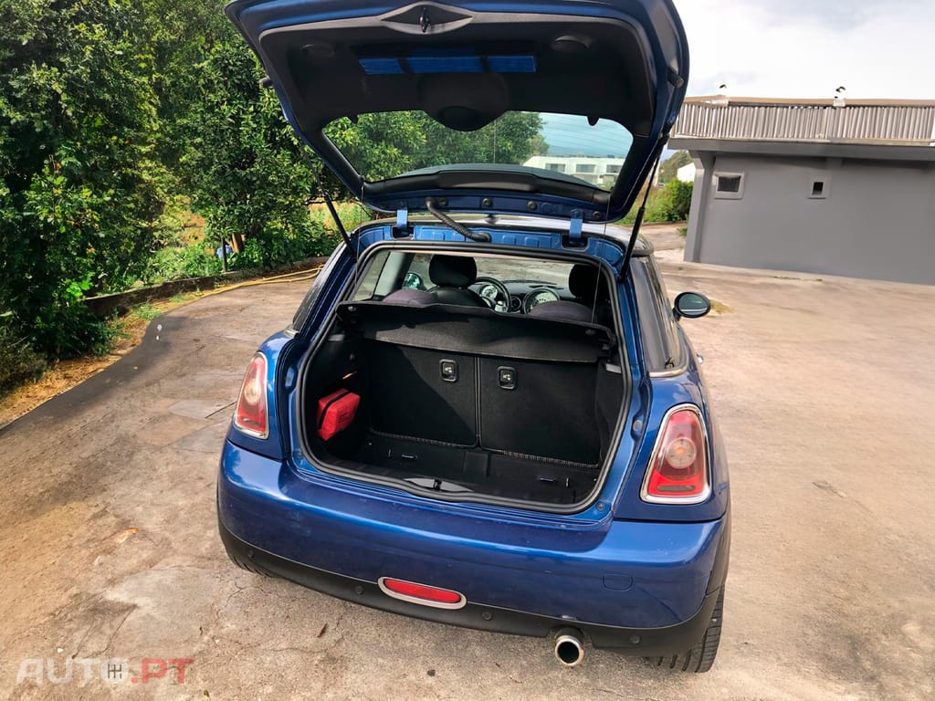 MINI Cooper D