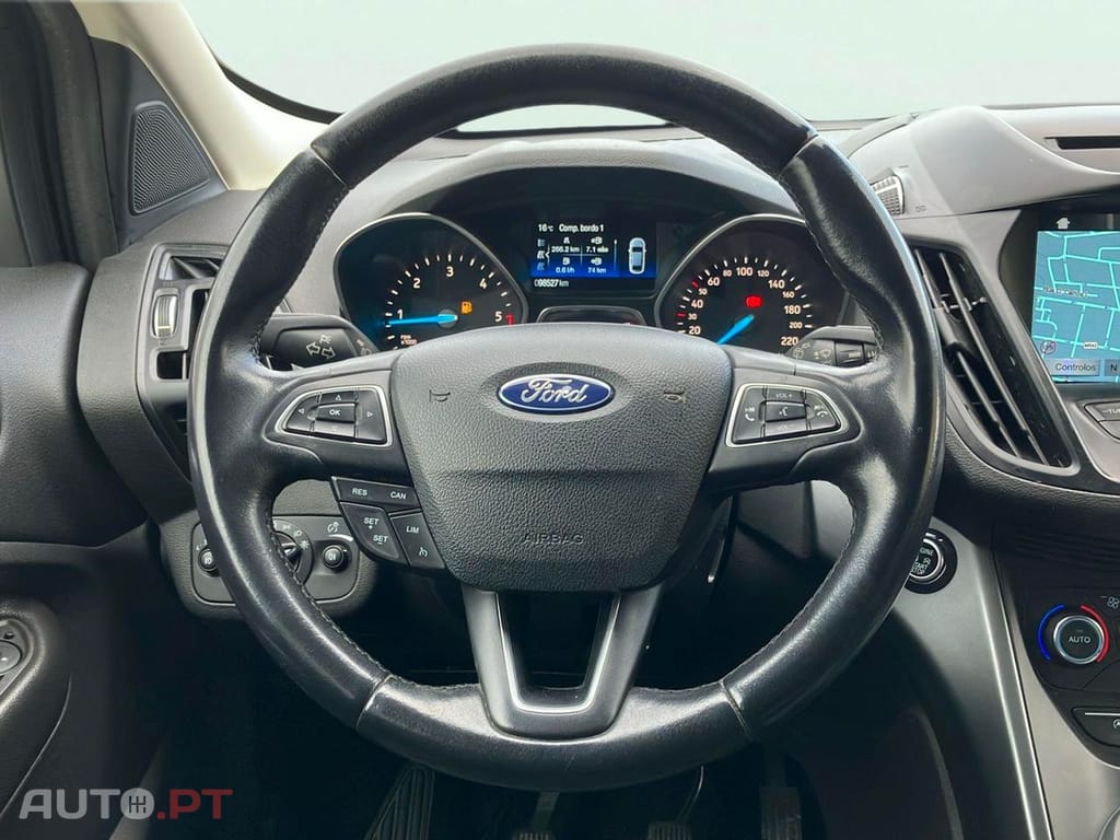 Ford Kuga 1.5 TDCi EcoBlue Titanium