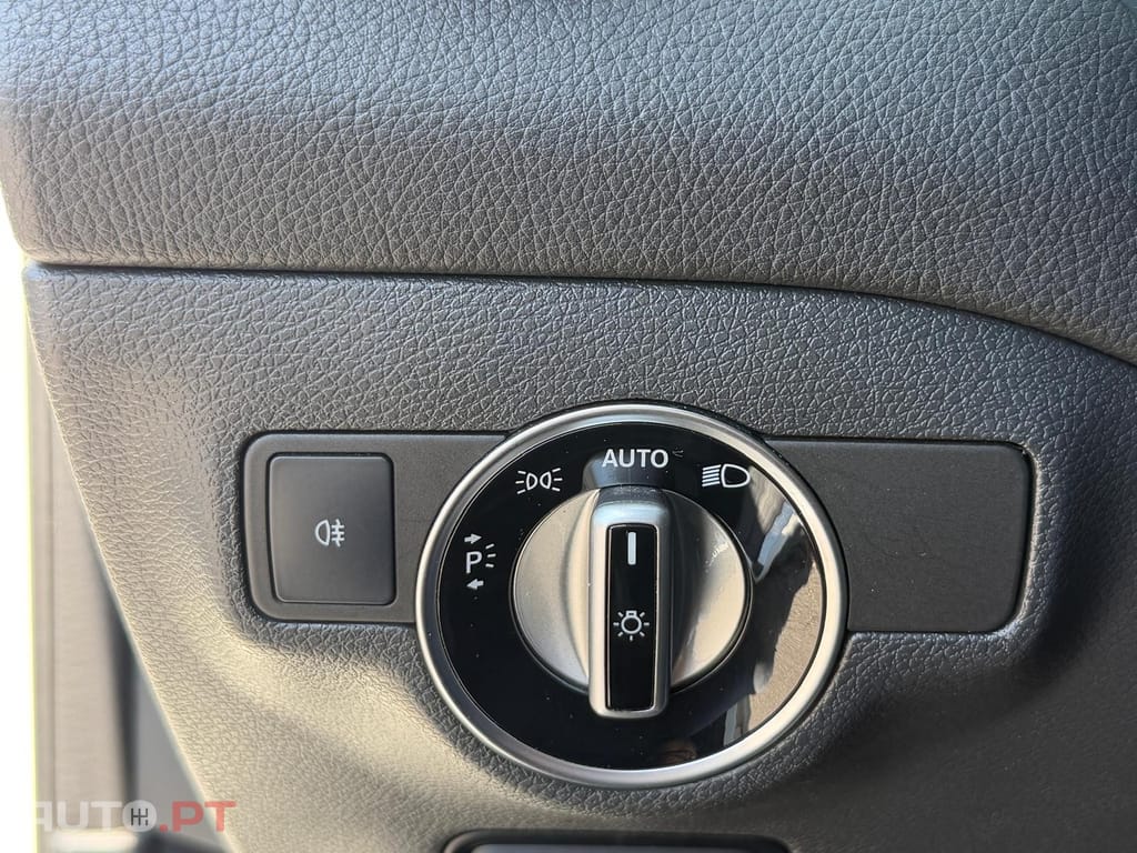 Mercedes-Benz GLA 180 AMG Line