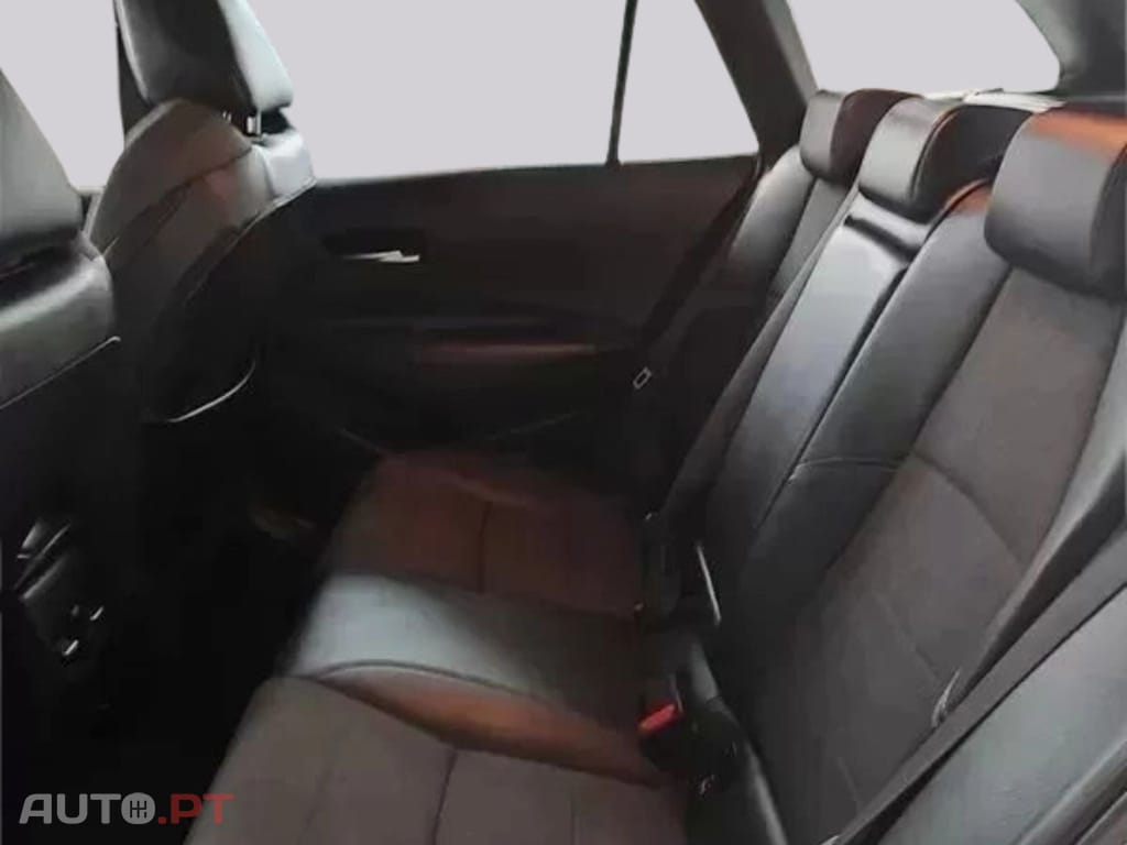 Toyota Corolla Touring Sports 1.8 Hybrid Comfort Sport