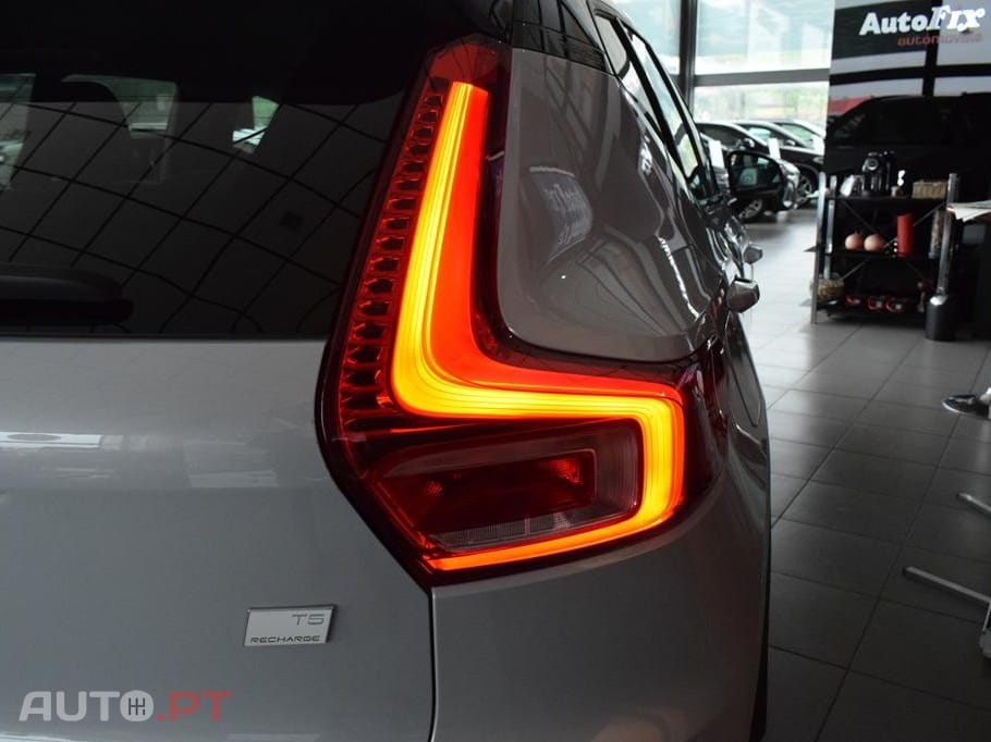 Volvo XC40 1.5 T5 PHEV R-Design Expression