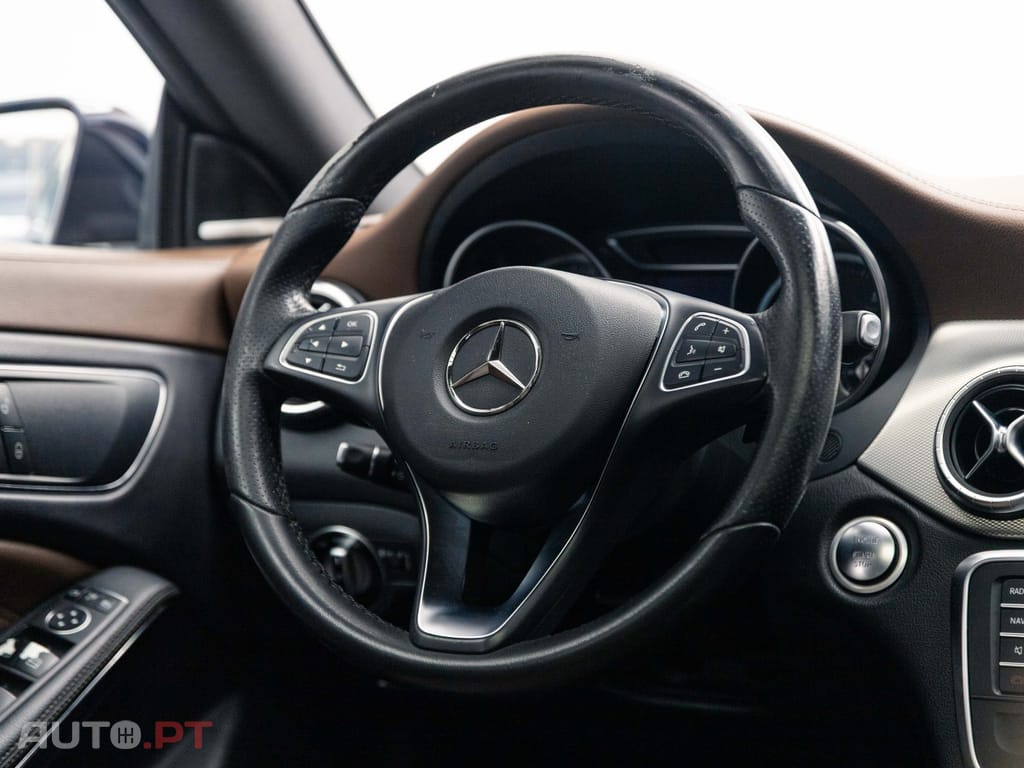 Mercedes-Benz CLA 220 d Shooting Brake Urban Aut.