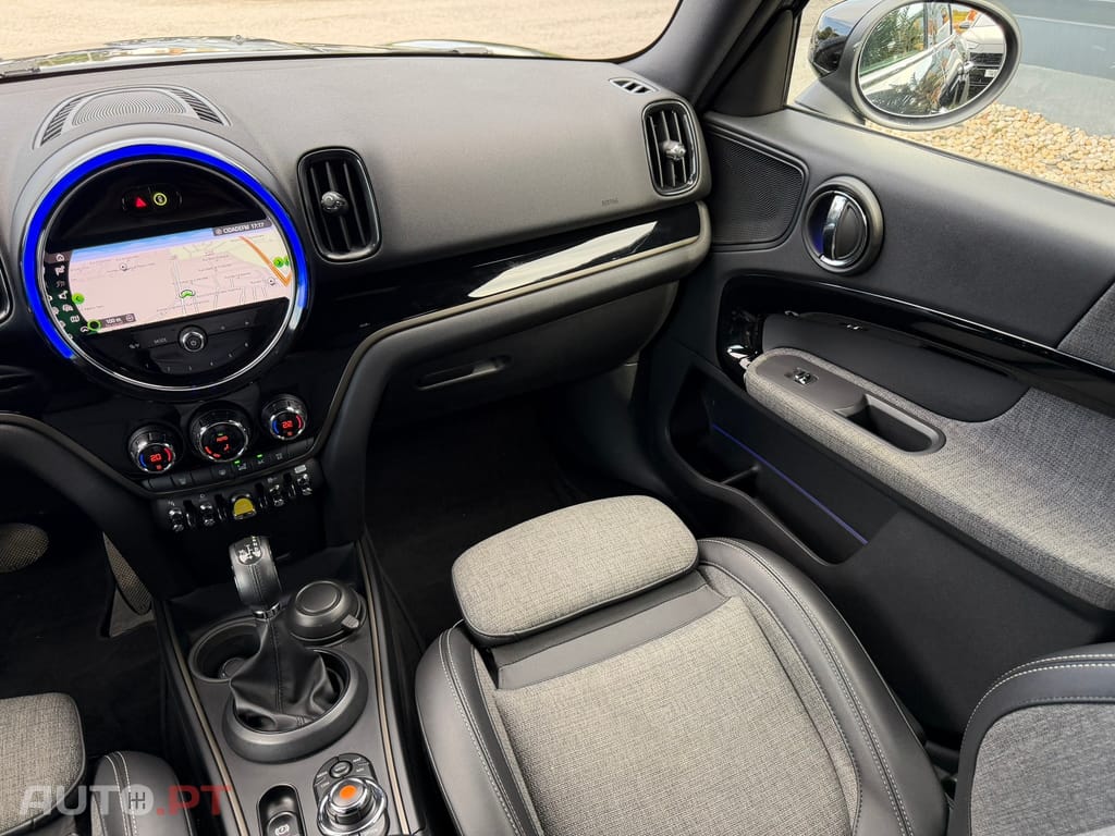 MINI Countryman Cooper SE ALL4 Untamed Edition Auto