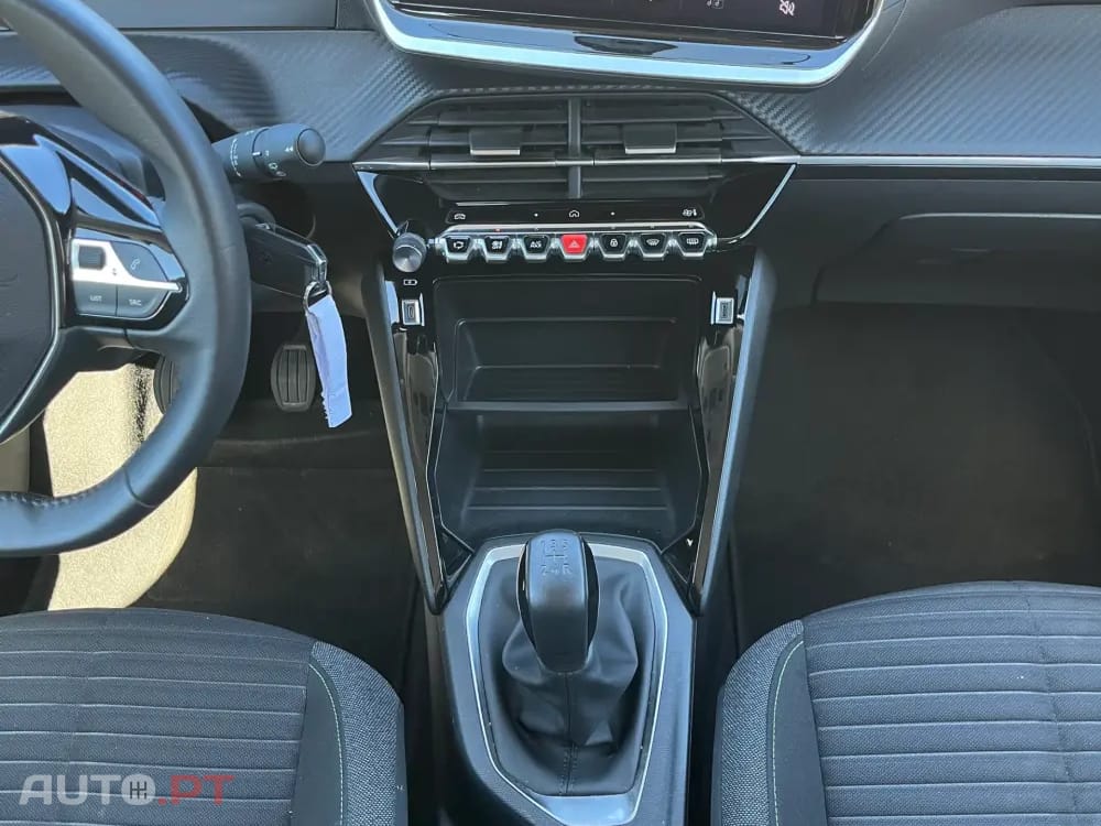 Peugeot 208 1.2 PureTech Like