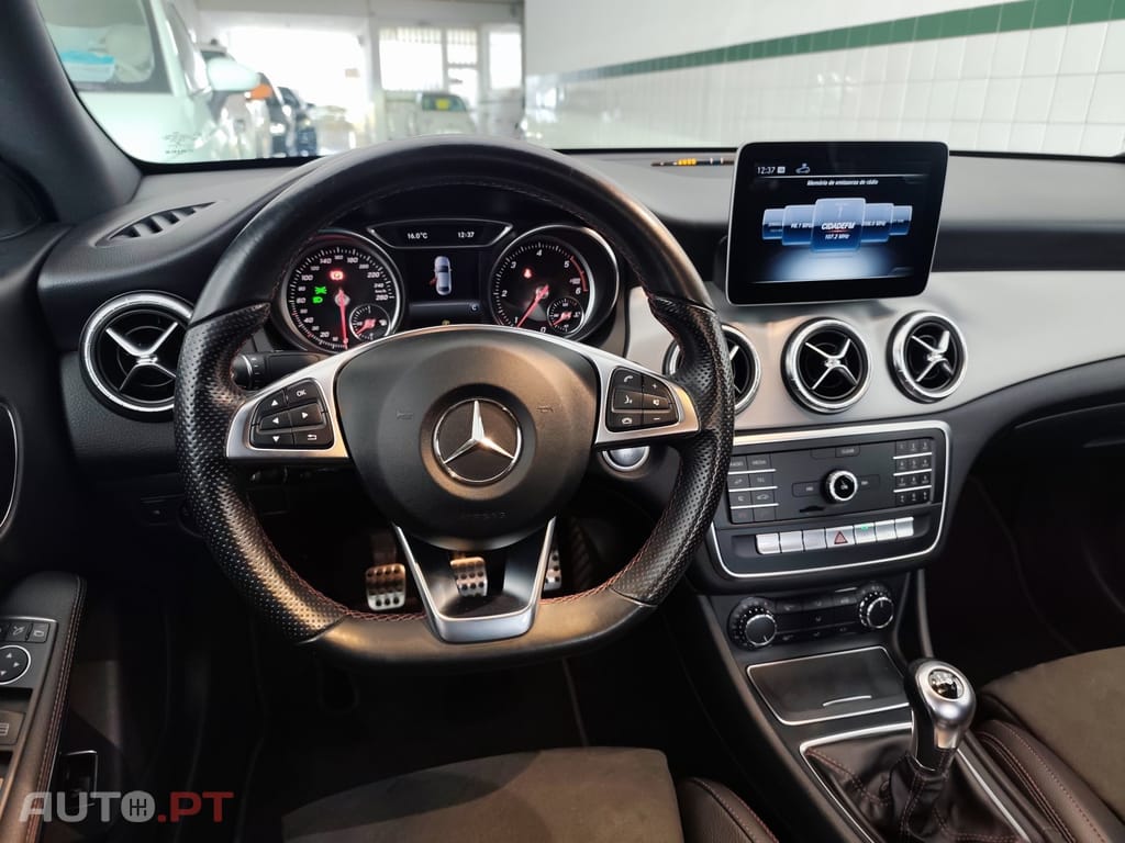 Mercedes-Benz CLA 180 d AMG Line