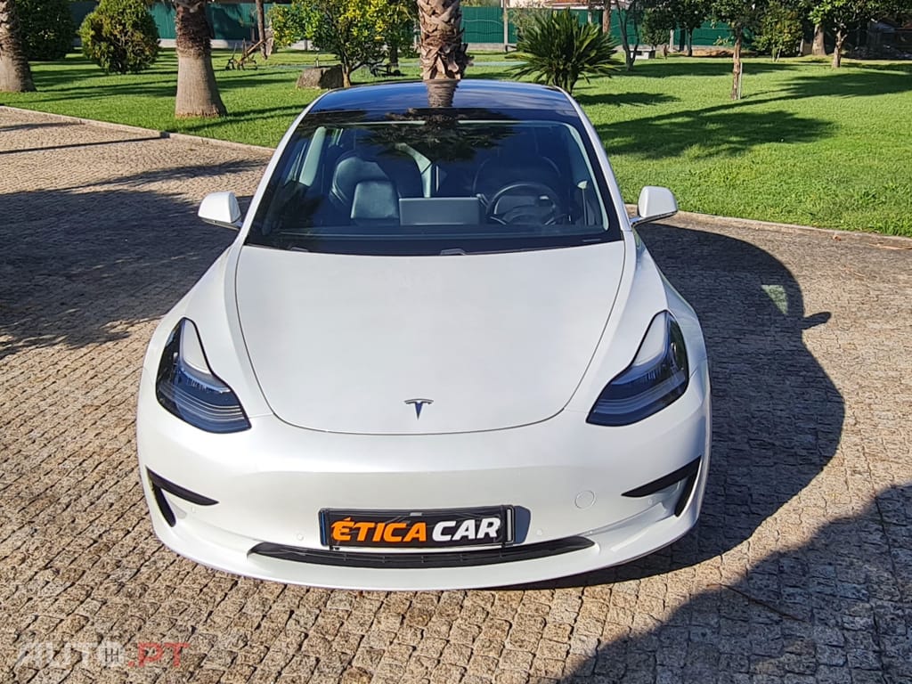 Tesla Model 3 Tração Traseira Premium