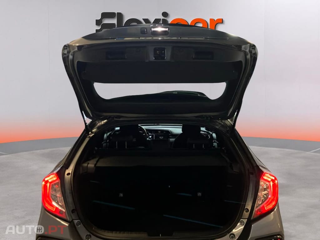 Honda Civic 1.0 i-VTEC Elegance