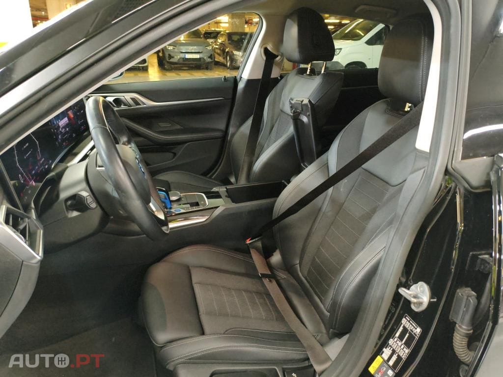 BMW i4 eDrive40