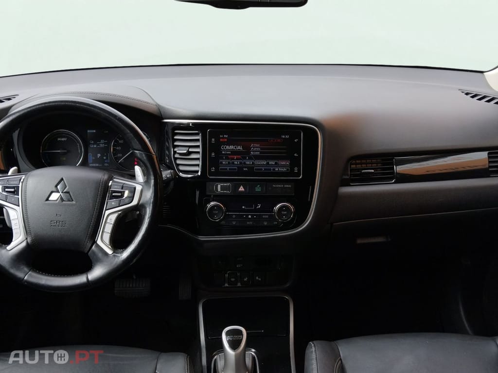 Mitsubishi Outlander 2.0 Instyle