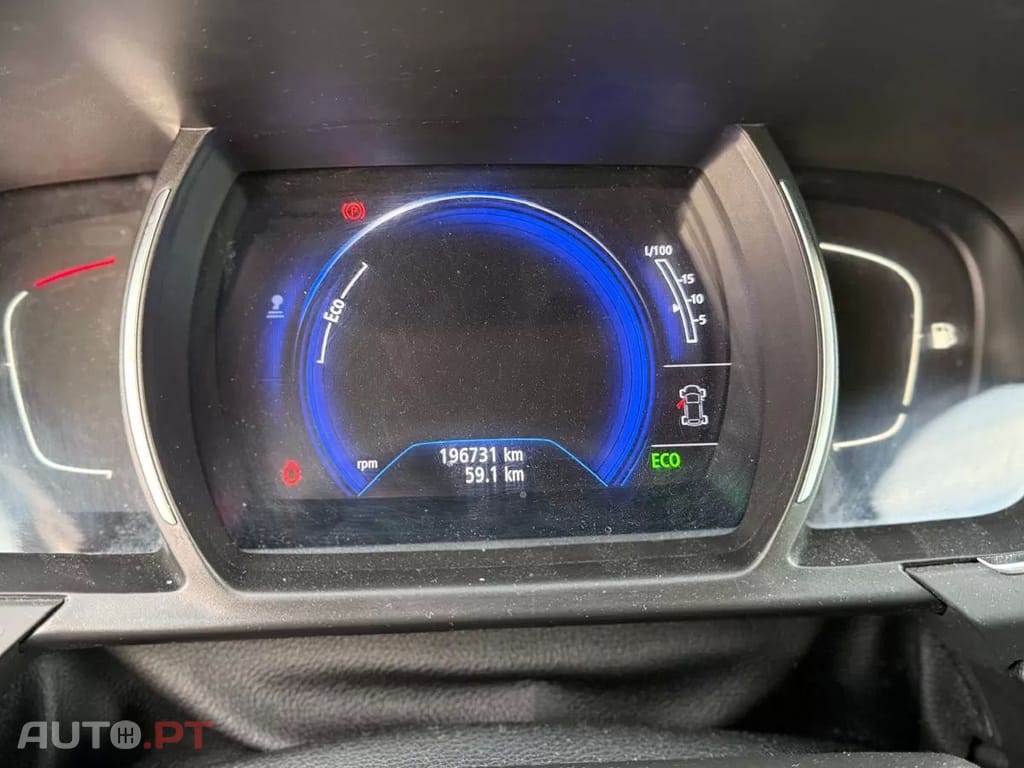 Renault Grand Scénic BLUE dCi 120 BLACK EDITION