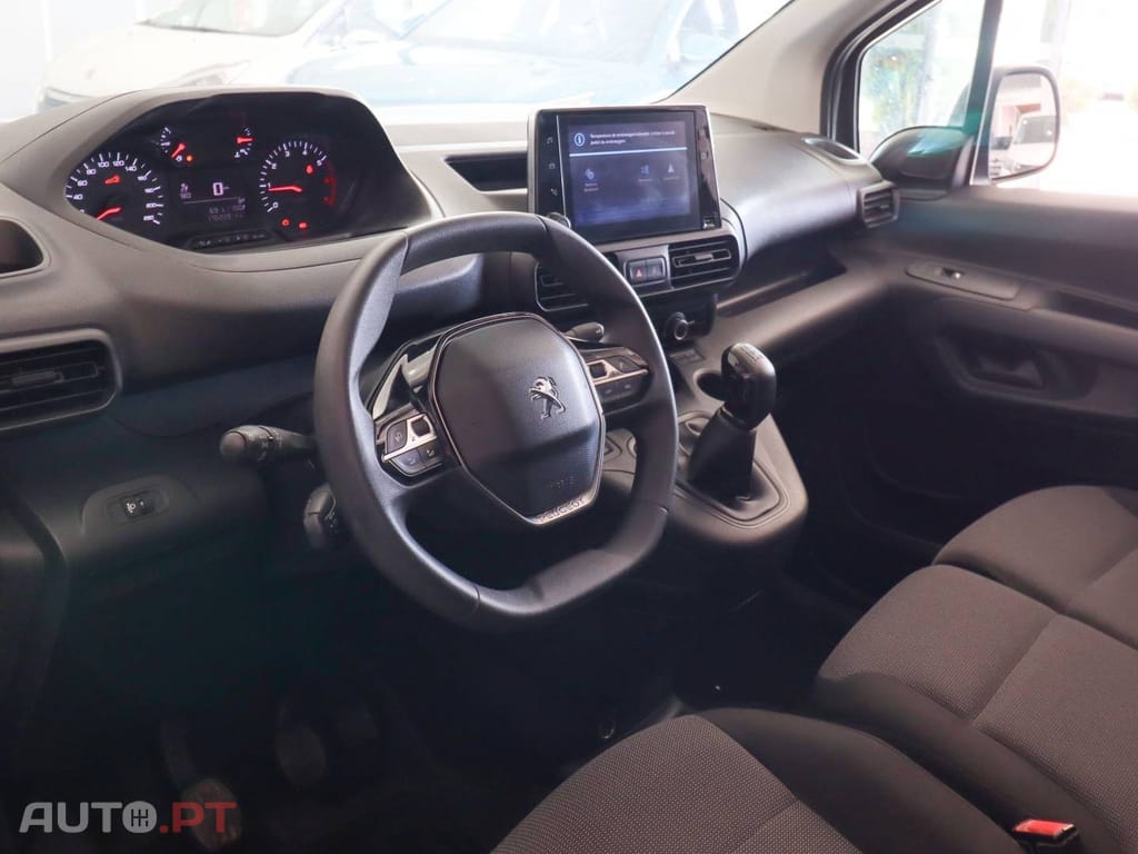 Peugeot Partner 1.5 BlueHDi Asphalt Standard