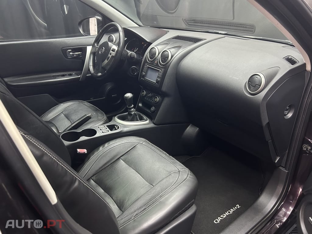 Nissan Qashqai +2 2.0 dCi Tekna Pele Preto — fotografia 8