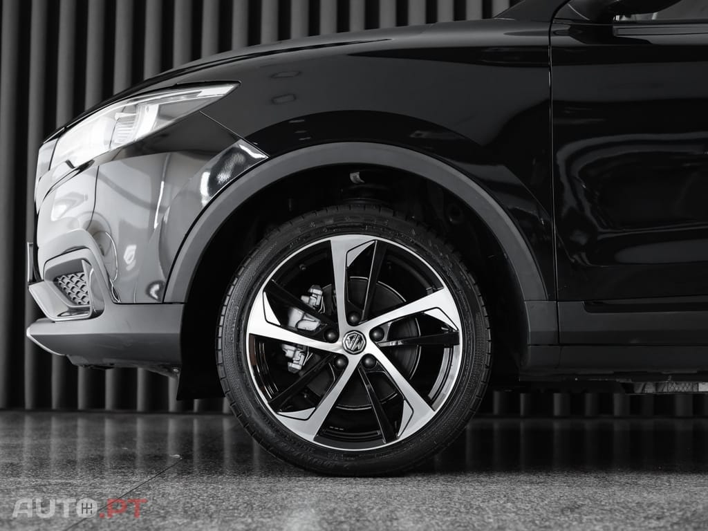 MG ZS EV 44.5 kWh Luxury