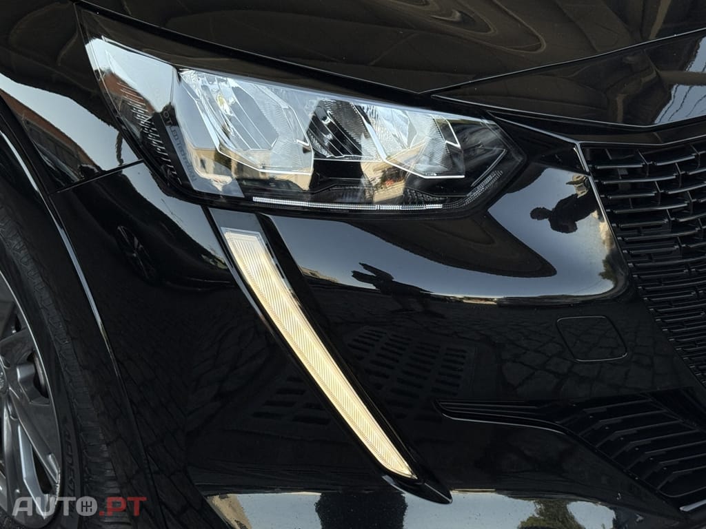 Peugeot E-208 50 kWh Allure