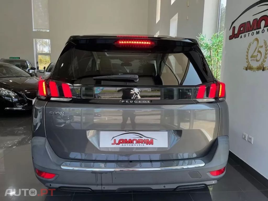 Peugeot 5008 2.0 BlueHDi Allure