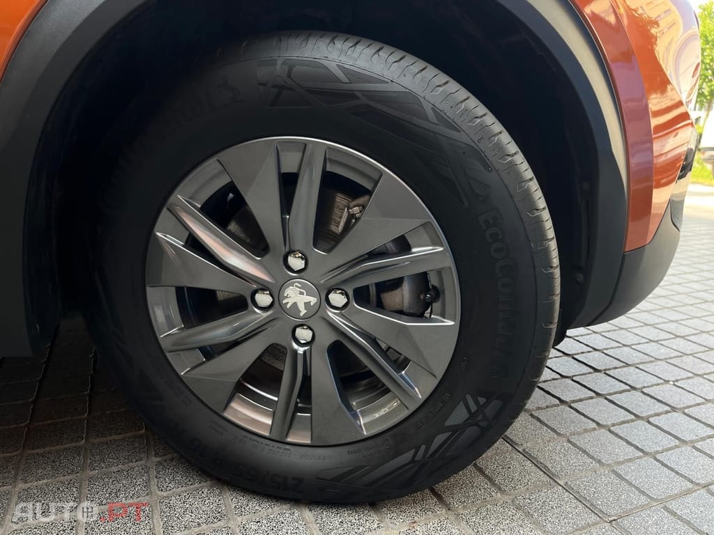 Peugeot 2008 1.2 Active Business