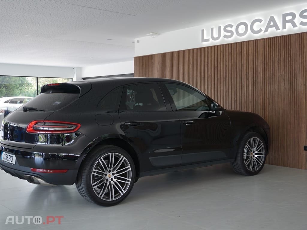 Porsche Macan PDK