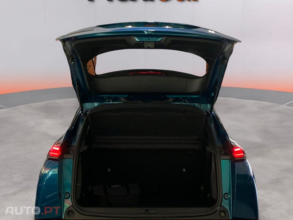 Peugeot E-2008 54 kWh Allure