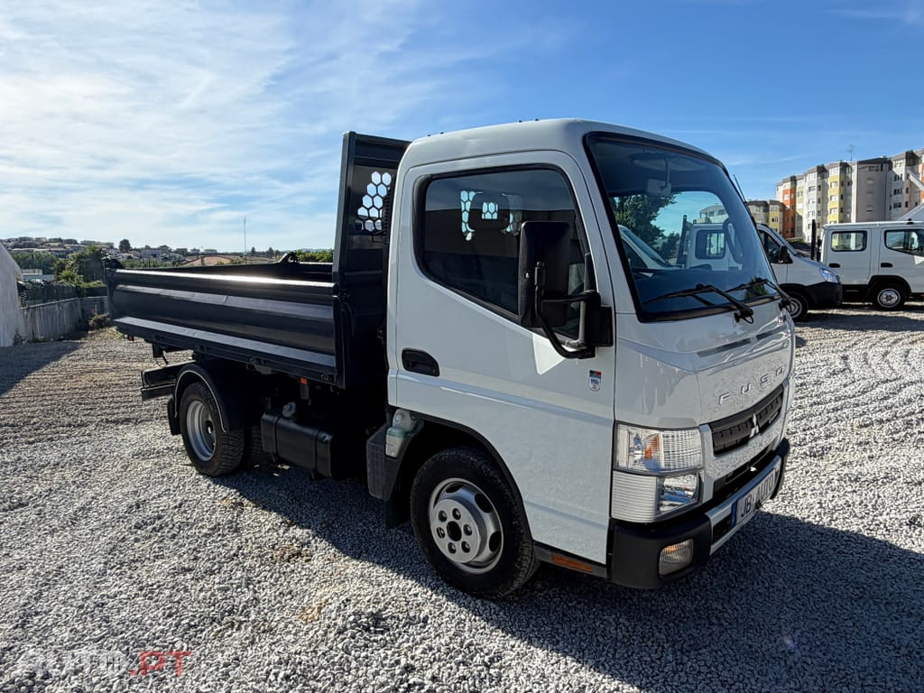 Mitsubishi Canter 3S13 3.0 DI-D 130CV Tri-Basculante 55.000 kms Nacional