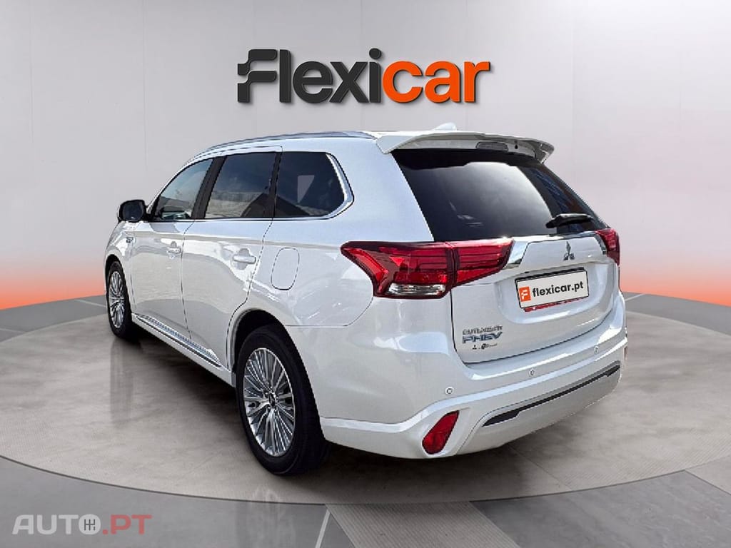 Mitsubishi Outlander 2.4 PHEV Intense