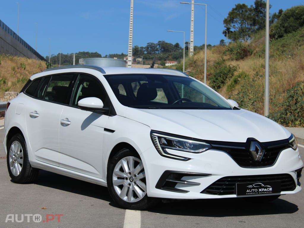 Renault Mégane Sport Tourer 1.5 Blue dCi Intens EDC