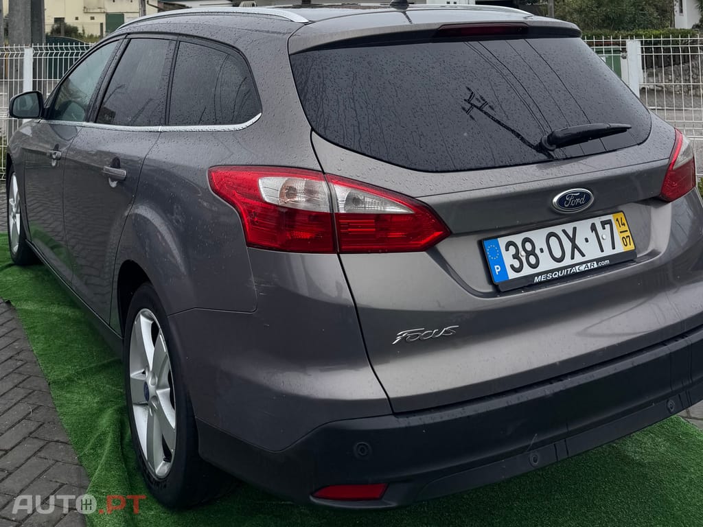 Ford Focus Ford Focus SW 1.6 TDCi Titanium (2014) | Espaço, Economia e Conforto Premium