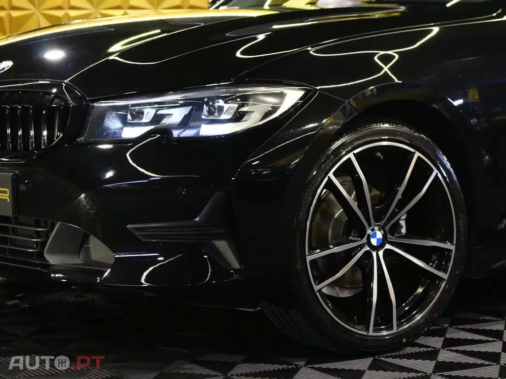 BMW 318 d Line Sport Auto