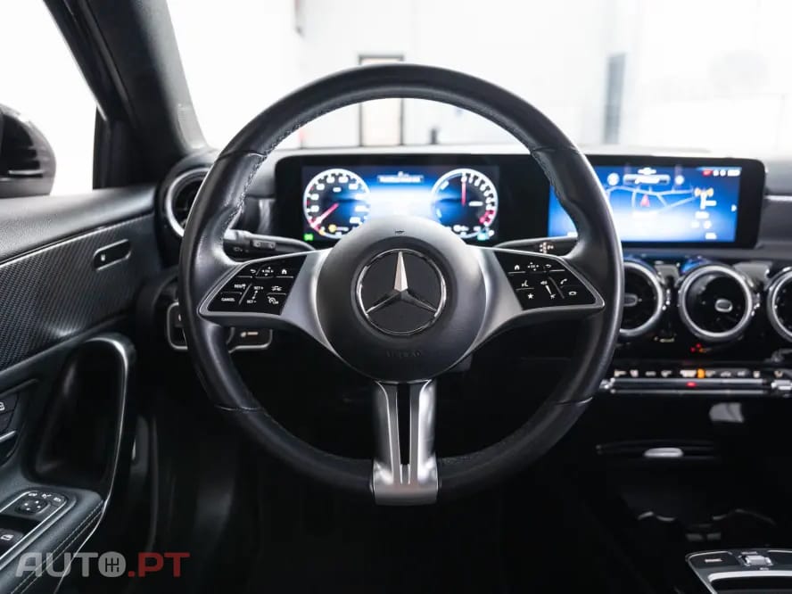 Mercedes-Benz A 250 e