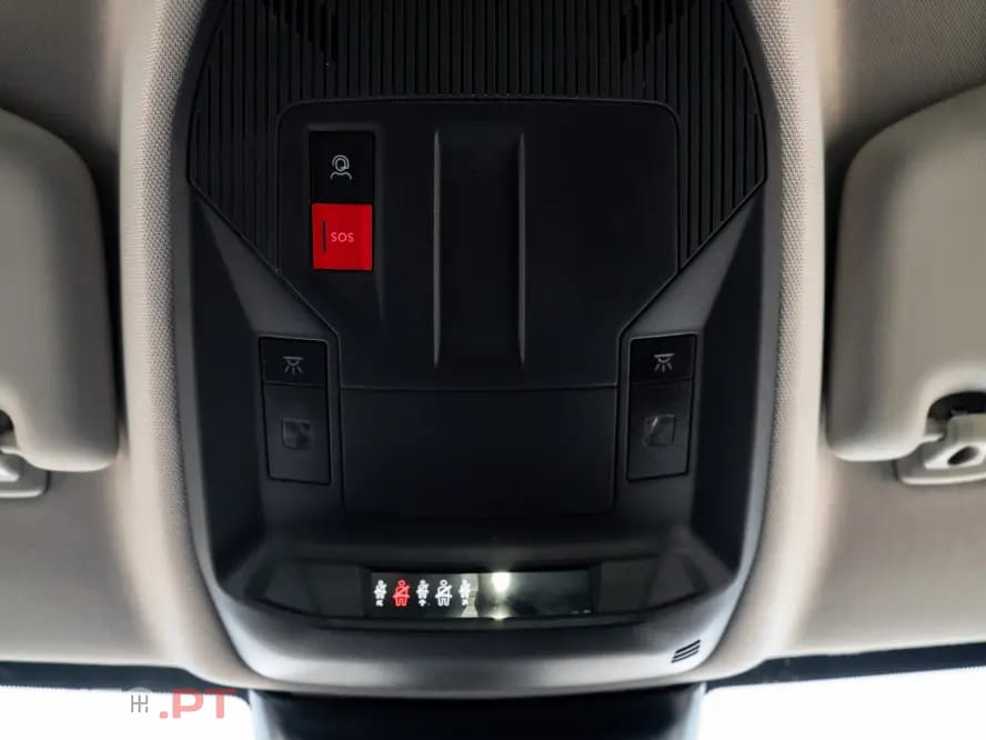 Citroen C5 X 1.6 Hybrid Plus e-EAT8