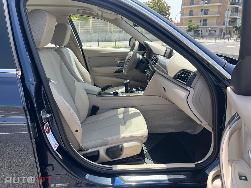 BMW 320 d EfficientDynamics Line Modern