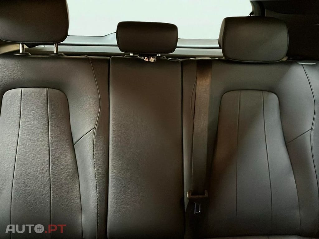 Mercedes-Benz A 250 STYLE PLUS