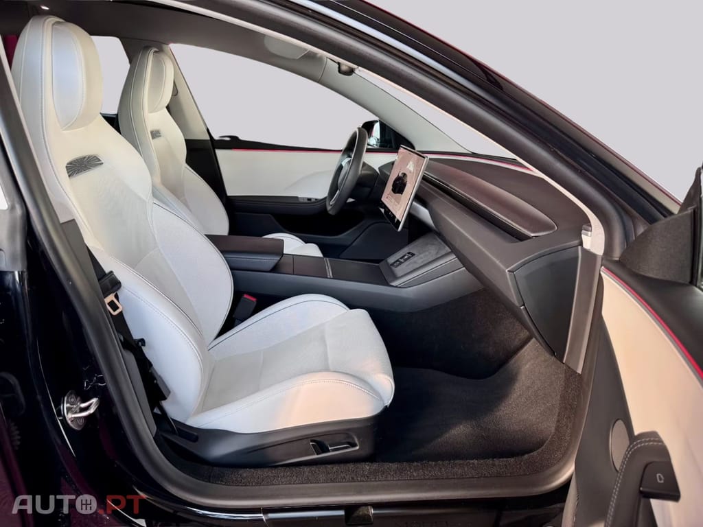 Tesla Model 3 Performance Dual AWD I.V.A DEDUTIVEL