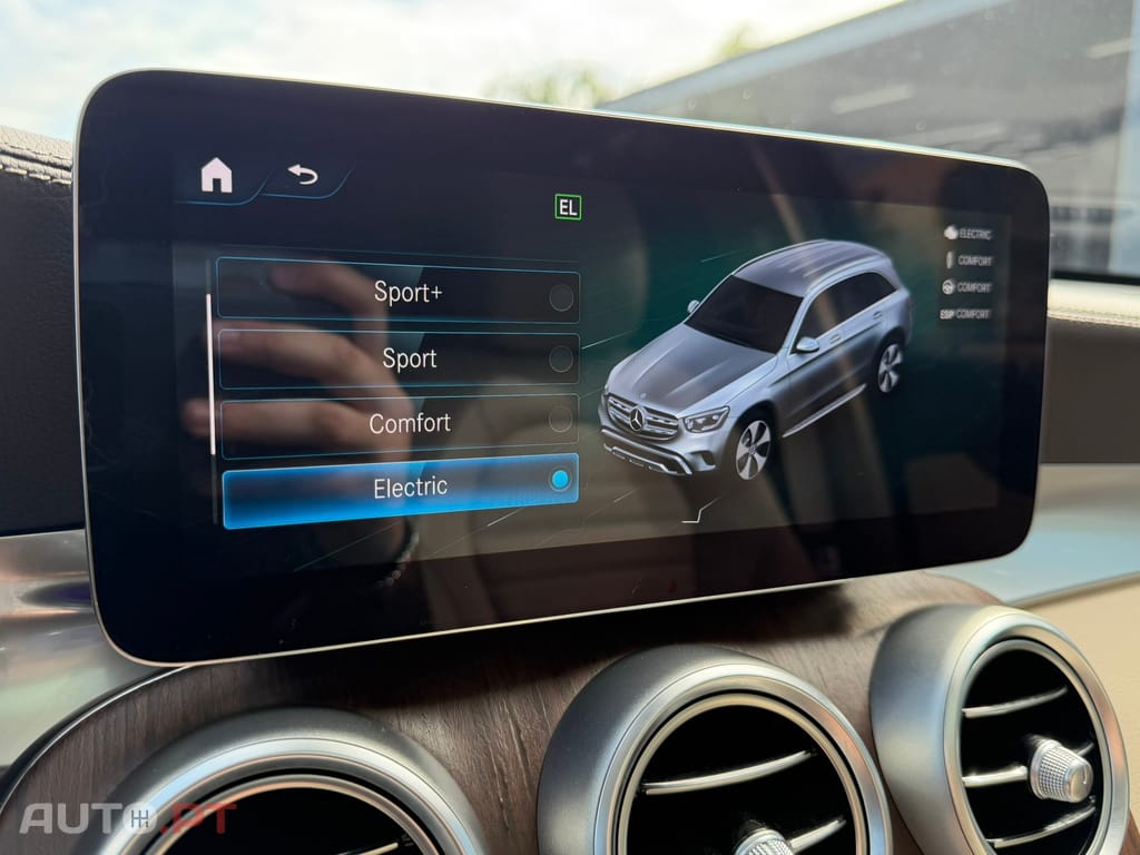 Mercedes-Benz GLC 300 de 4Matic