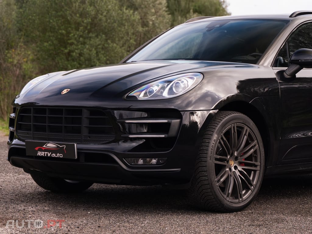 Porsche Macan Turbo PDK
