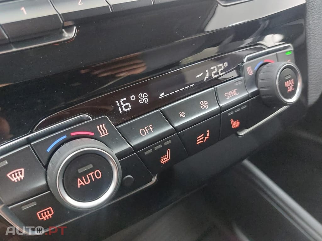 BMW X1 18 i sDrive Advantage