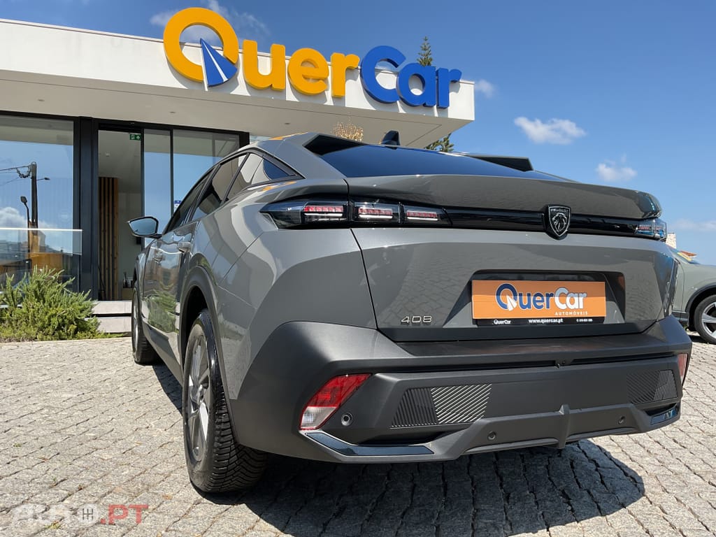 Peugeot 408 1.2 PureTech Allure EAT8