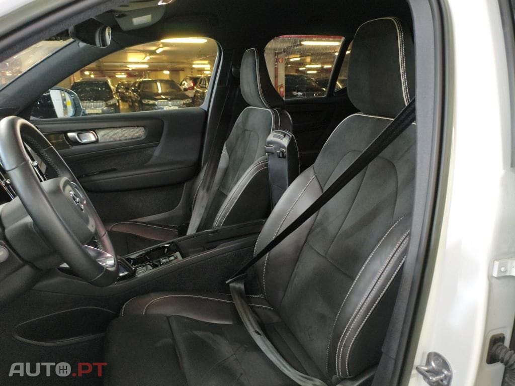 Volvo XC40 1.5 T5 PHEV R-Design